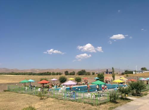 Un paisaje natural cerca del motel