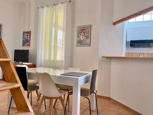 Photo de la galerie de l'établissement Rue Jeanne, Cosy, Proche Gare, à Menton