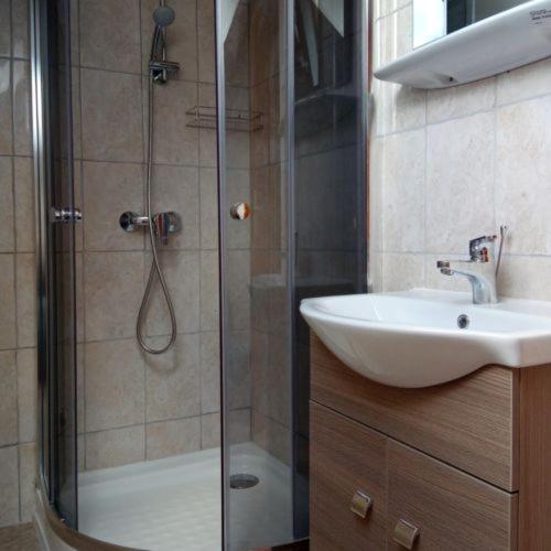 Strandi Apartmanok- Levente 8647 Balatonmáriafürdő, 9 Gróf Széchényi Imre tér kép - 3