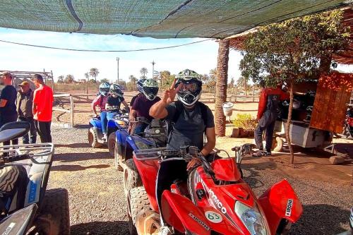 Επισκέπτες που μένουν στο Oasis appart sérénité