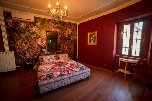 Borgo Boutique Home near Rome房間的床