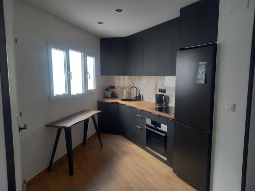 Sea View Luxury Apartment Victoria
