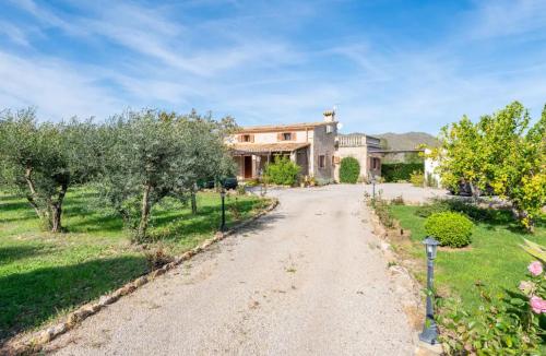 Villa Poley