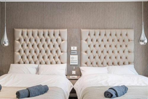 Mansion with jacuzzi in London 7 min from Station
