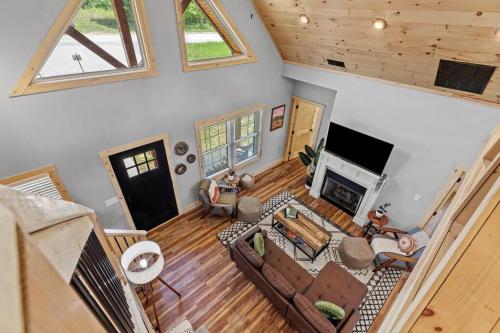 an overhead view of a living room with a fireplace at ATV Trailer Parking/NEW/5 min to Natural Bridge in Campton