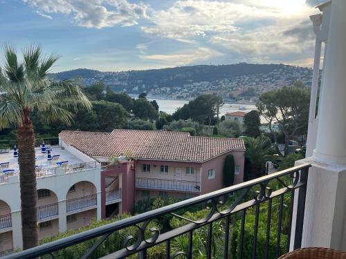 Pool , 150m to beach, seaview – Photos 3