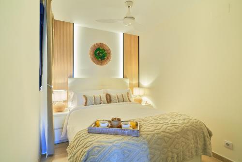 MSM Los Patos Tropicana - Seaside Retreat with Terrace, Seaview & Smart Home