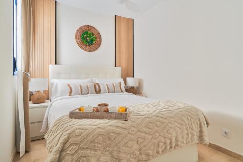 MSM Los Patos Tropicana - Seaside Retreat with Terrace, Seaview & Smart Home