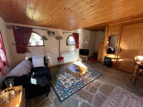 Χώρος καθιστικού στο Chalet la poipia