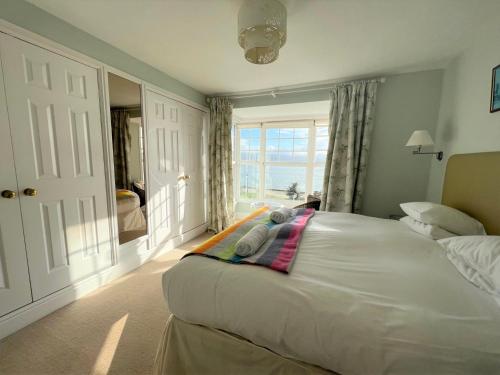 Voodi või voodid majutusasutuse 2 Bed in Aberdovey DY017 toas