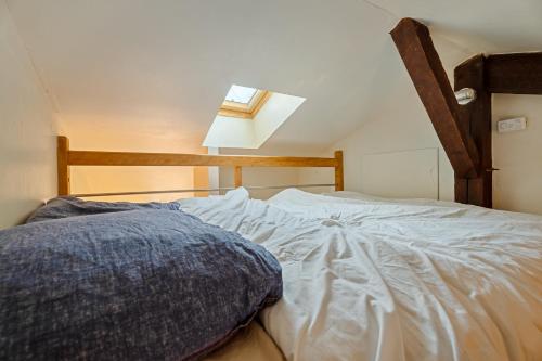 Кровать или кровати в номере Studio Rennes Centre