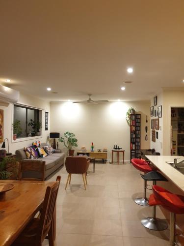 Posezení v ubytování Bali Inspired home