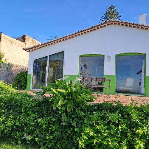 Sintra V3 in Colares Nordstarnan, Quiet landscape with stunning views of  the Atlantic Coast, Colares, Sintra, Colares – Updated 2024 Prices