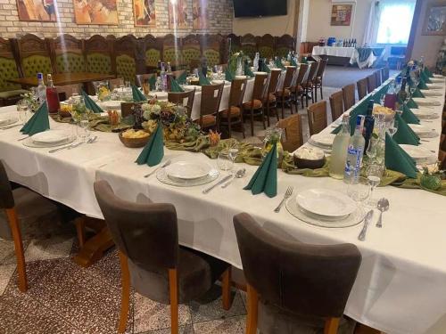 Restaurace v ubytování Penzión ZOO Pod Hrešnou