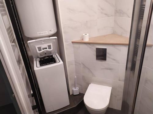 Kúpeľňa v ubytovaní Résidence ORION- Appartement pour 2 à 3 personnes- Wifi gratuit