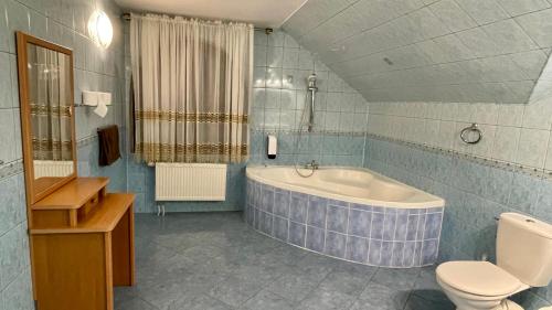 Koupelna v ubytování HOTEL - Pałac Słonowice