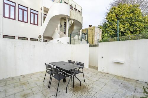 Nomad's Family - 3BDR Charming Hideouts Porto