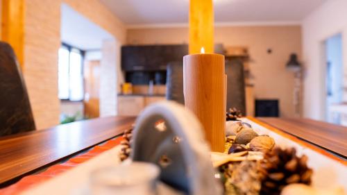 TV a/nebo společenská místnost v ubytování may-homestay-saar