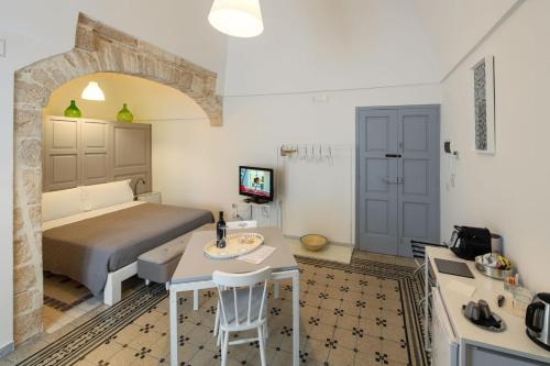 Μια τηλεόραση ή/και κέντρο ψυχαγωγίας στο Murr Luxury Rooms