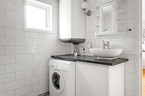 Η κουζίνα ή μικρή κουζίνα στο Cottage in Stockholm