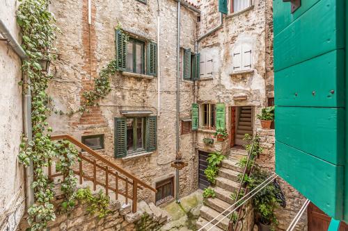 Newly Renovated Romantic Apartment - Primavera Deluxe Rovinj