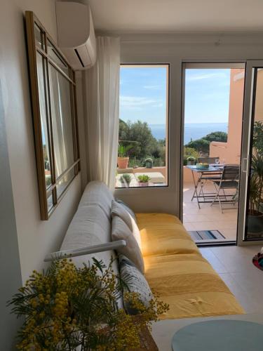 Et opholdsområde på Studio avec coin nuit