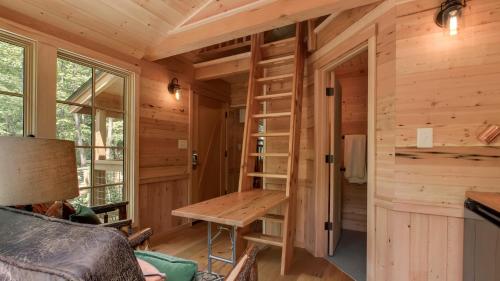 Billede fra billedgalleriet på The Elm in Treehouse Grove at Norton Creek i Gatlinburg