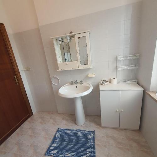Un baño de Casa ponente...a due passi dal mare