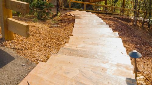 Billede fra billedgalleriet på The Hickory in Treehouse Grove at Norton Creek i Gatlinburg