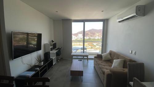 Aparta Suite Vacacional Vista al Mar Amplias Zonas Comunes