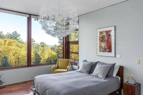 Ліжко або ліжка в номері Magical Country Retreat in the Berkshires