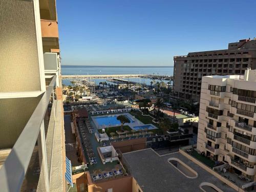 Estudio PYR privado frente al puerto de Fuengirola