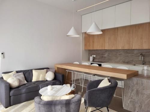 Firefly Luxury Apartment with private Whirlpool