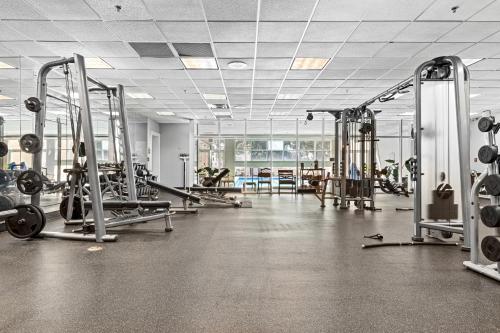 Palestra o centro fitness di St Maarten 508 a Beautiful Luxury Beach Front 3 Bedroom 5th Floor Condo with Resort Amenities