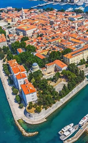 NEW! Apartment Jolie in Zadar - with free parking and terrace!