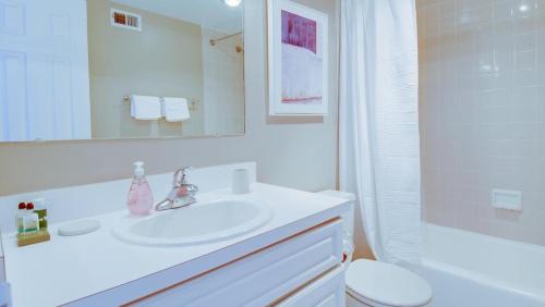Koupelna v ubytování Landing Modern Apartment with Amazing Amenities (ID2805X39)