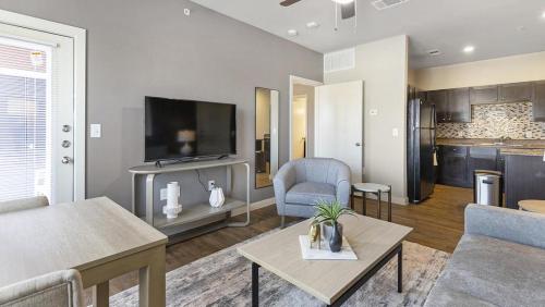 Un lugar para sentarse en Landing Modern Apartment with Amazing Amenities (ID9682X40)