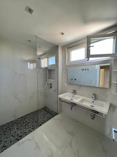 Tirana Loft Living - Imazhi 3