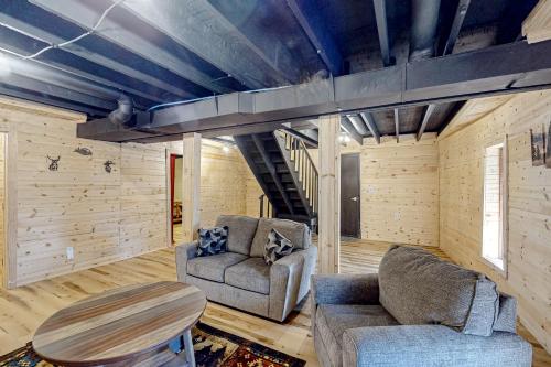 Χώρος καθιστικού στο Patel's Cozy Chalet