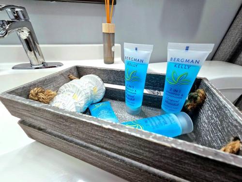 Fotografie z fotogalerie ubytování Gorgeous A-Frame on Cedar Lake v destinaci Cedar Lake