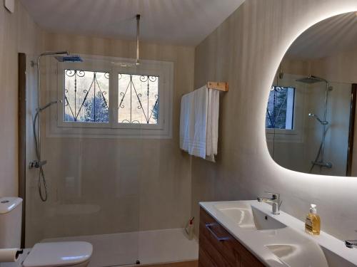Kúpeľňa v ubytovaní Le Chalet des O