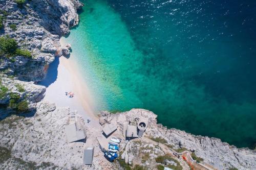 an aerial view of a beach and the ocean at Villa Pia in Brseč