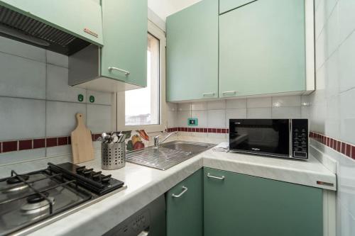 [ 5 Giornate ] Apt con terrazzo e garage privato