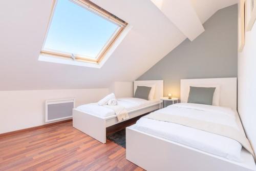 Photo de la galerie de l'établissement 3 bedroom house with courtyard close to Lille, à La Madeleine