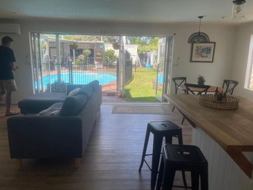 Πισίνα στο ή κοντά στο High Street Pool House