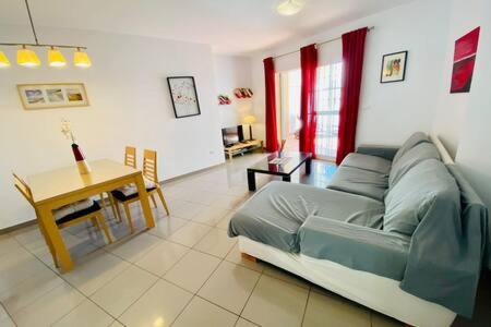 Precioso apartamento con parking en la playa de Burriana