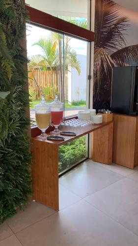 TV a/nebo společenská místnost v ubytování Makia Beach Resort By Smart Stays