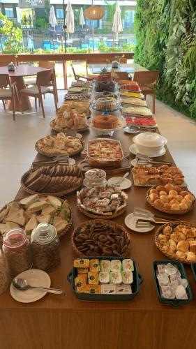 Jídlo v aparthotelu nebo okolí