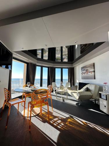 T2 La vue panoramique sur l'océan à 180