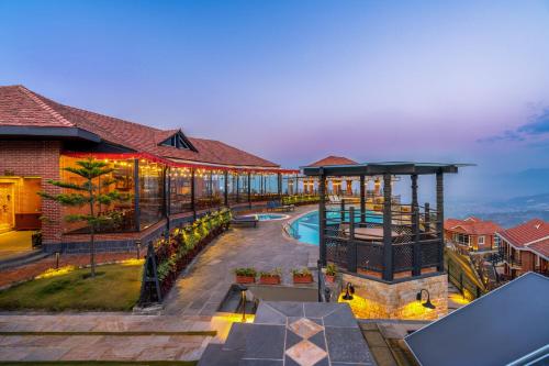 Piscina di Soaltee Westend Resort Nagarkot o nelle vicinanze